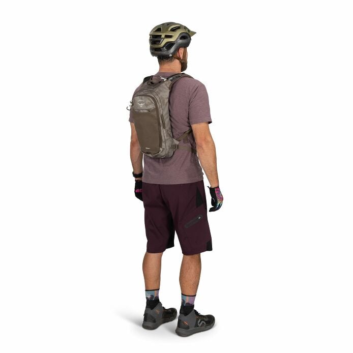 Berm™ 8 Bike Hydration Pack - US 4028
