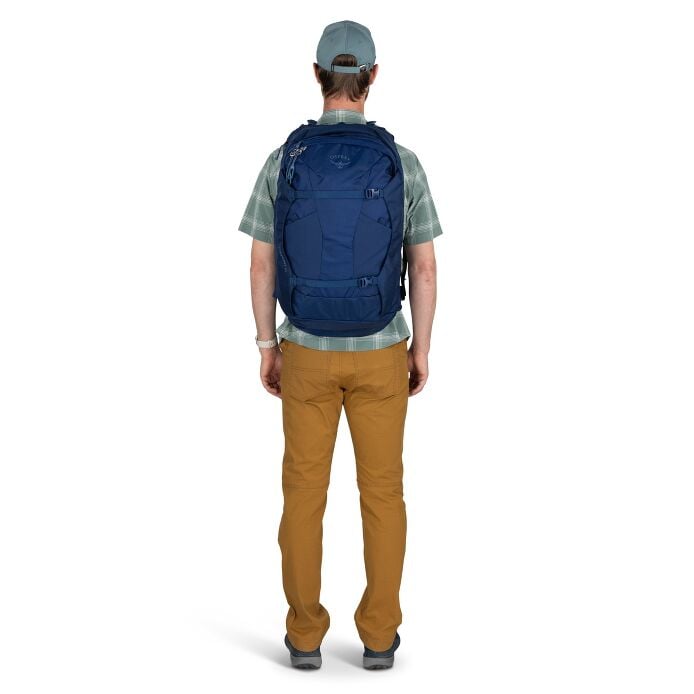 Farpoint™ 40 Travel Pack - US 8379