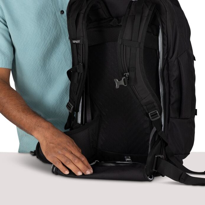 Farpoint™ 55 Travel Pack - US 2226