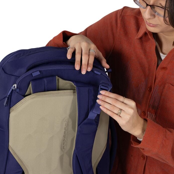 Sojourn Porter™ 30L Travel Pack - US 3186